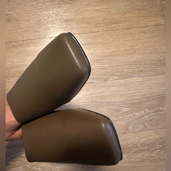 NWT* CHICJOC Mink Fur Leather Brown Mules - Size 38 - Picture 6 of 11